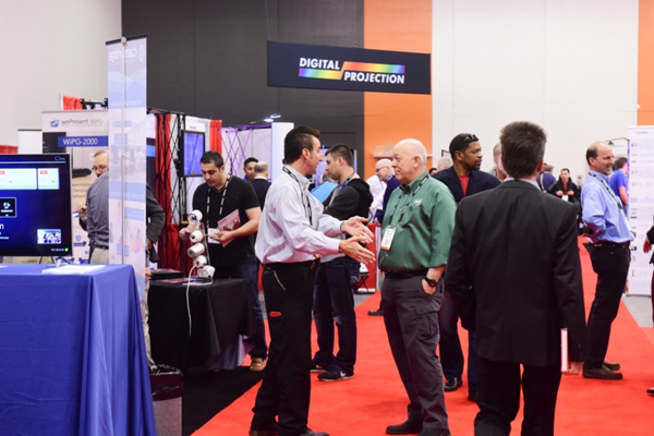 麻花传媒XK8046出擊infocomm展